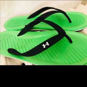 Men’s Under Armour Flip Flops Sandals Sz 11
